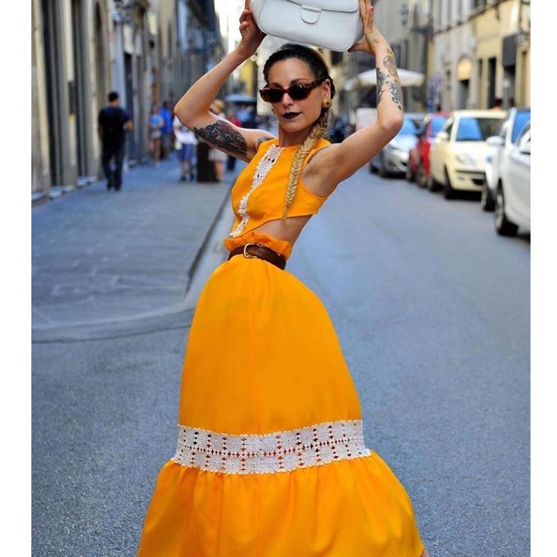 Street Doing Vintage Couture